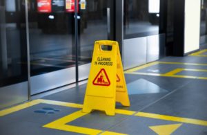 Slip and fall accidents What is the average settlement for a slip and fall?